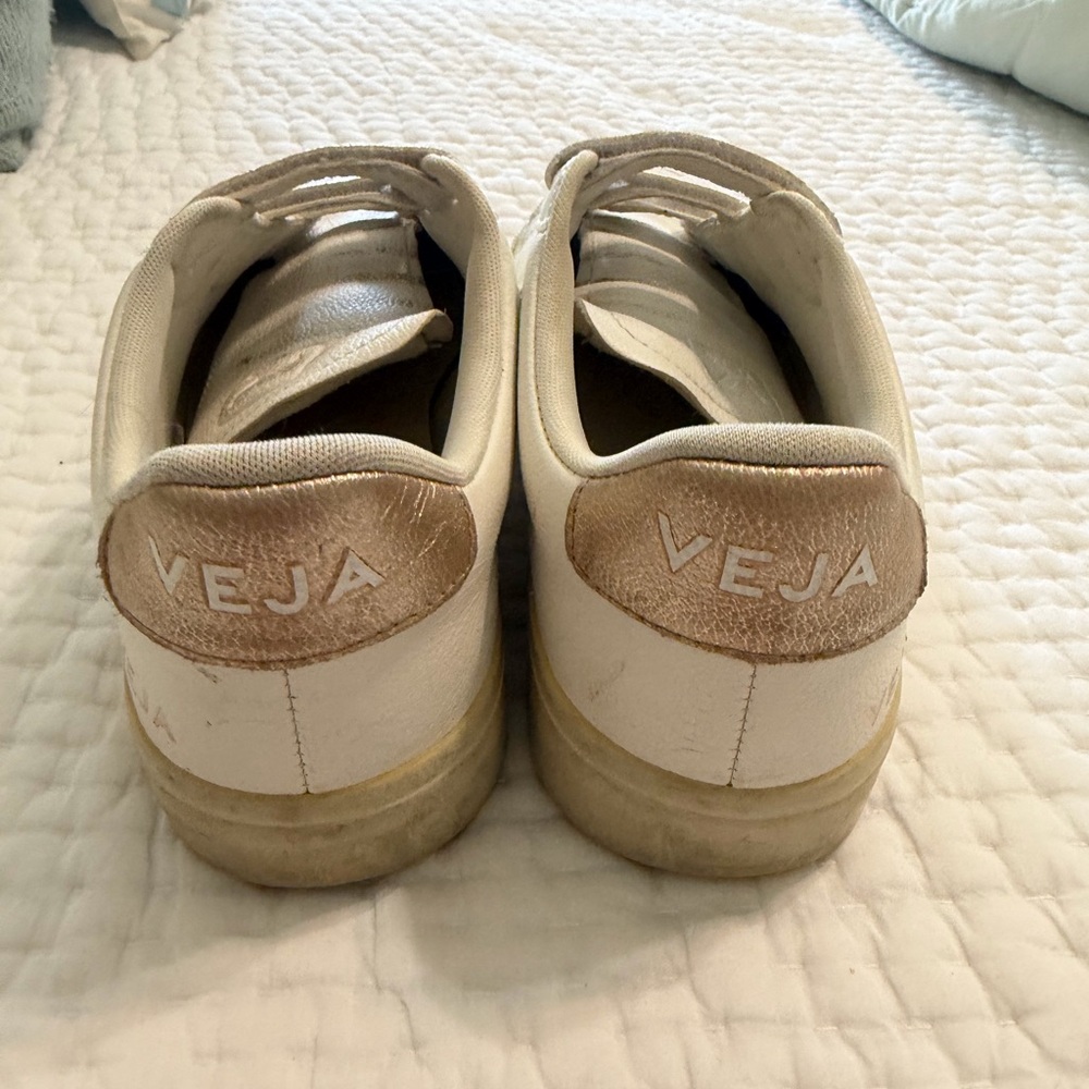 Veja White Leather Sneakers with Gold Accents - Picture 4 of 7